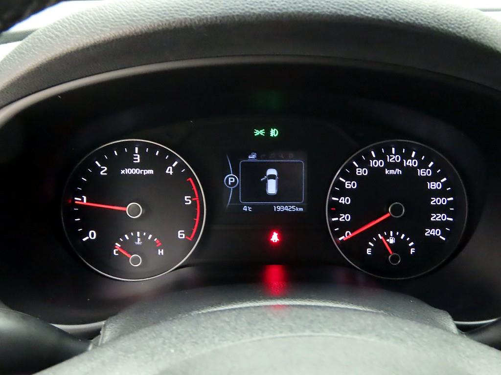 KIA Sportage - Vista 5