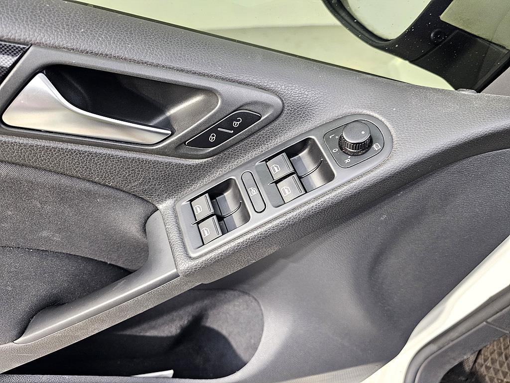 Volkswagen Golf 2013 Blanco - Importación desde Corea - HF Imports Iquique - Foto 13