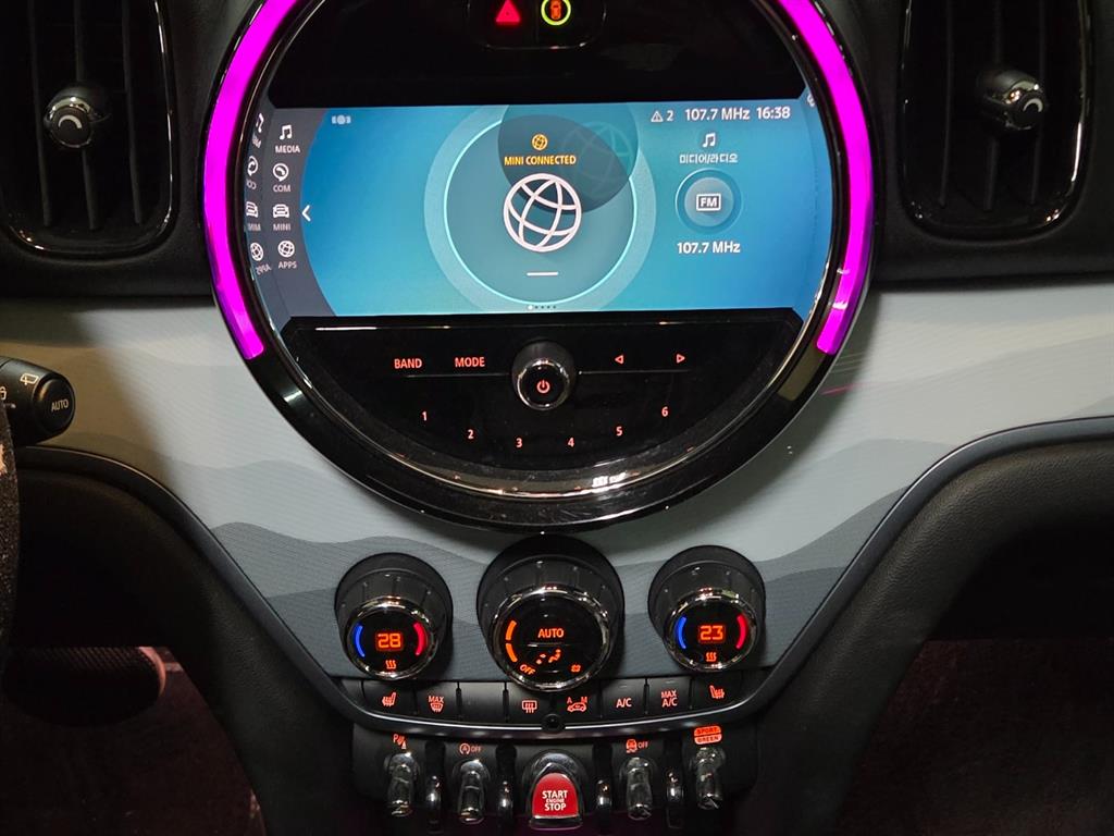 Mini Countryman - Vista 11