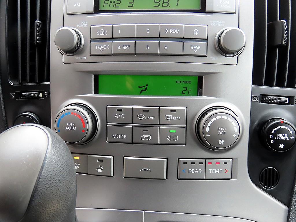 HYUNDAI Starex 2009 - Importación desde Corea - HF Imports Iquique - Foto 13