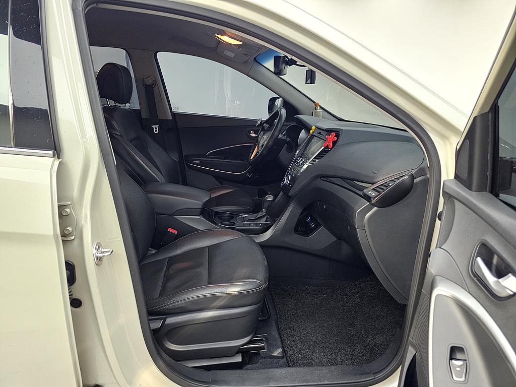 HYUNDAI Santa Fe - Vista 11