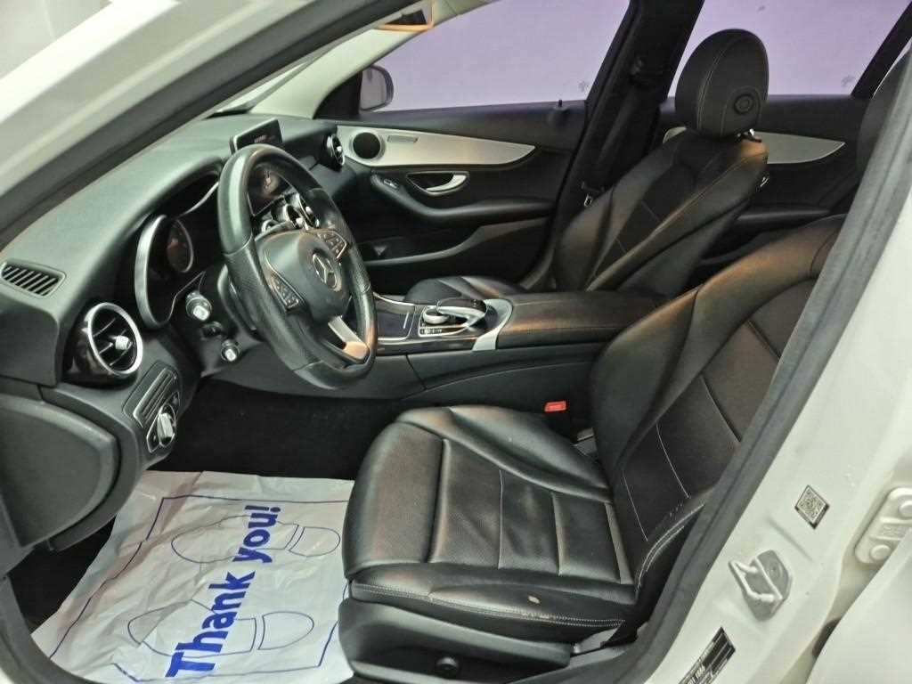 Mercedes Benz C Class - Vista 11