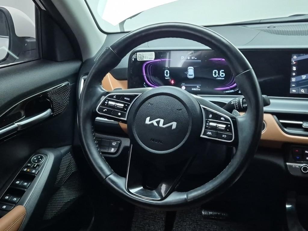 KIA Seltos - Vista 11