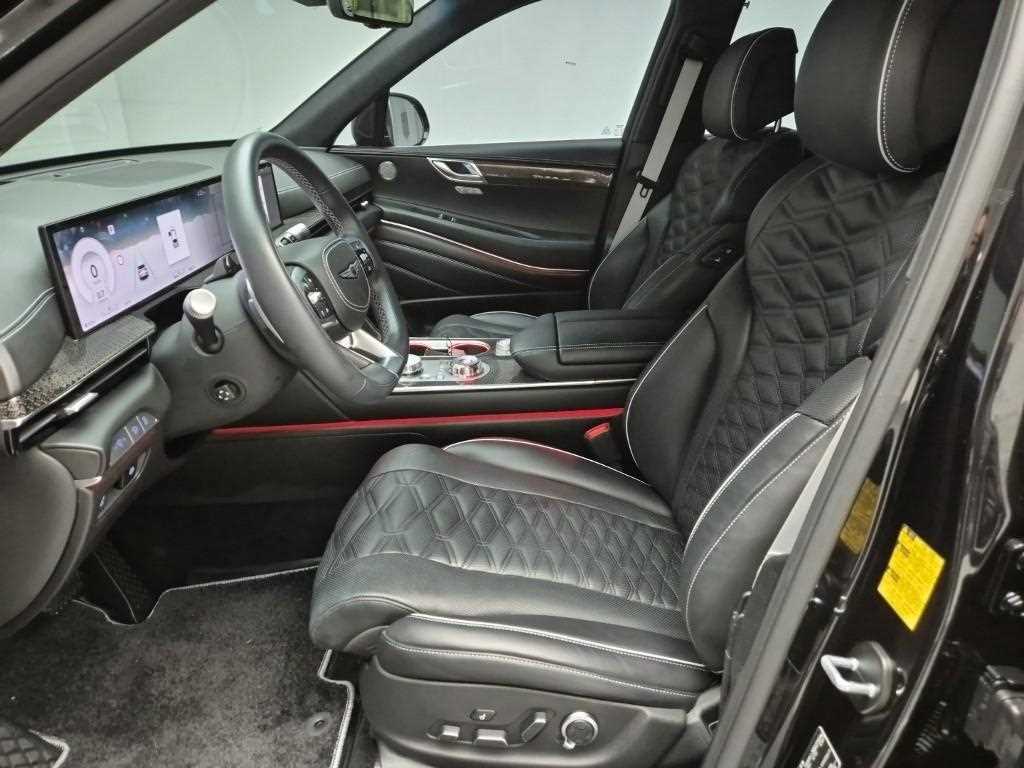 Genesis GV80 - Vista 11