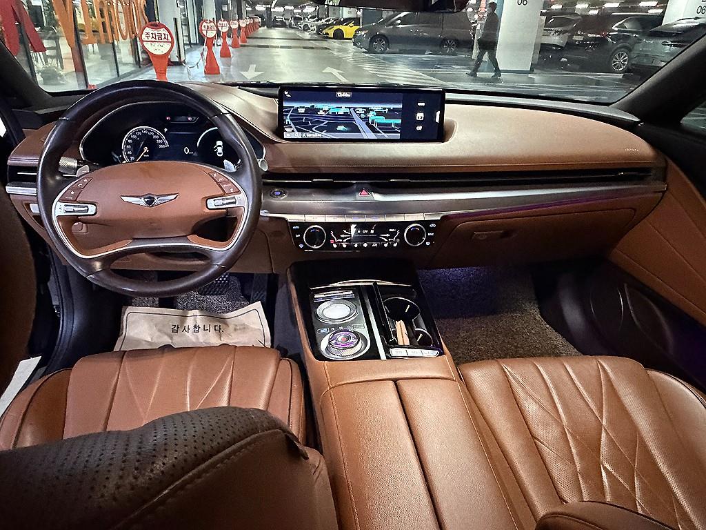 Genesis G80 - Vista 6