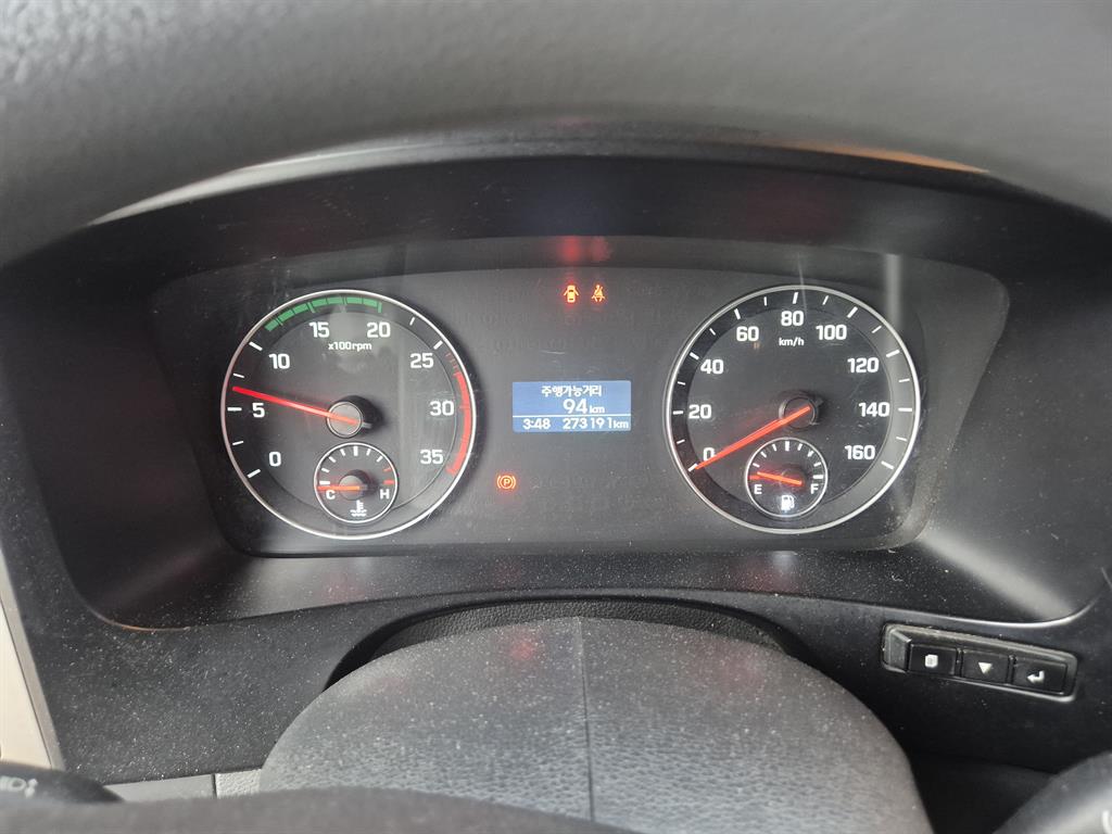 medium and large cargo truck 2015 Blanco - Importación desde Corea - HF Imports Iquique - Foto 16