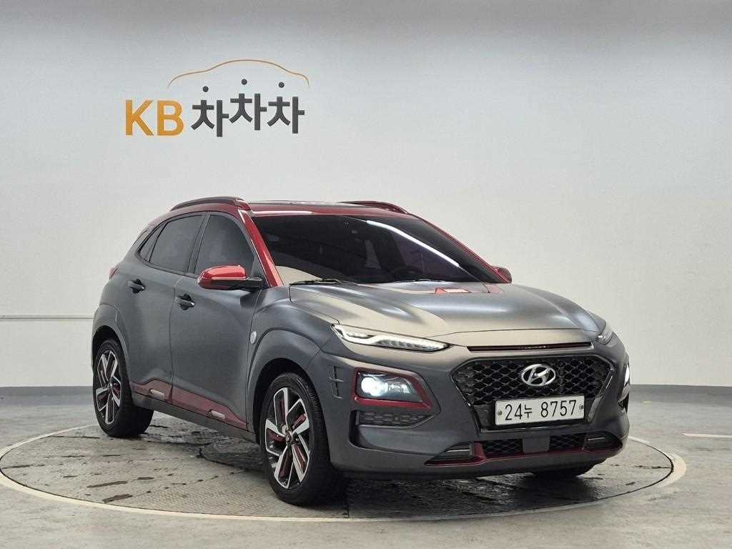 HYUNDAI Kona - Vista 4