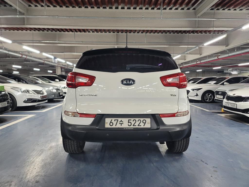 KIA Sportage - Vista 4