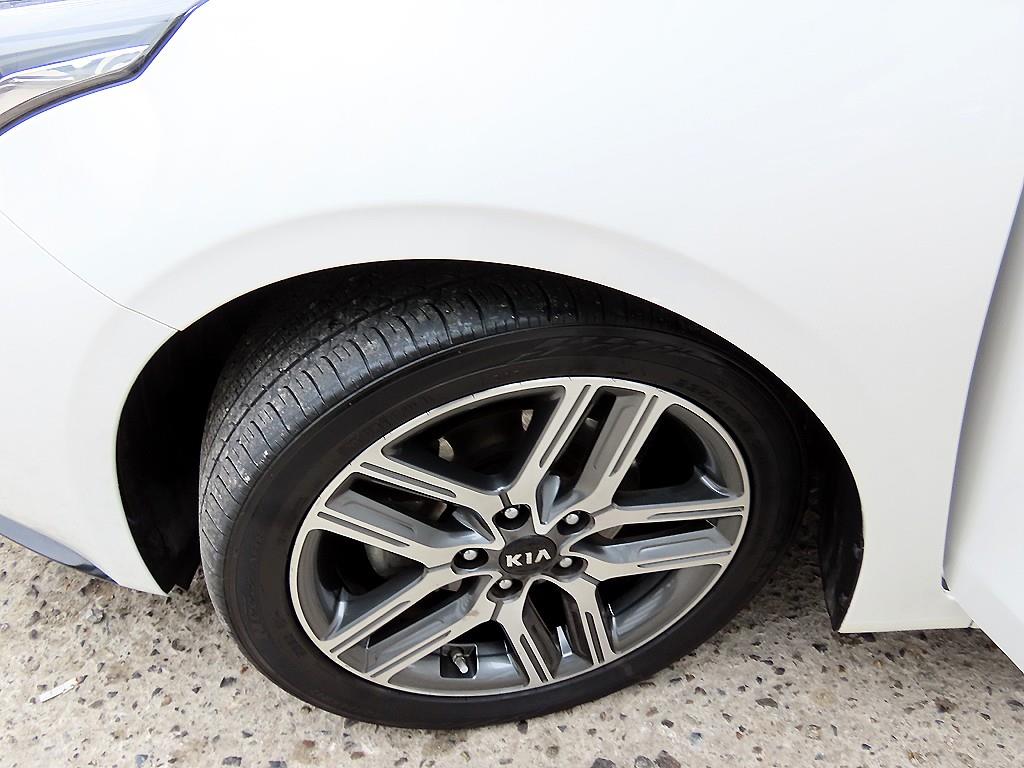 KIA K3 2021 Blanco - Importación desde Corea - HF Imports Iquique - Foto 20
