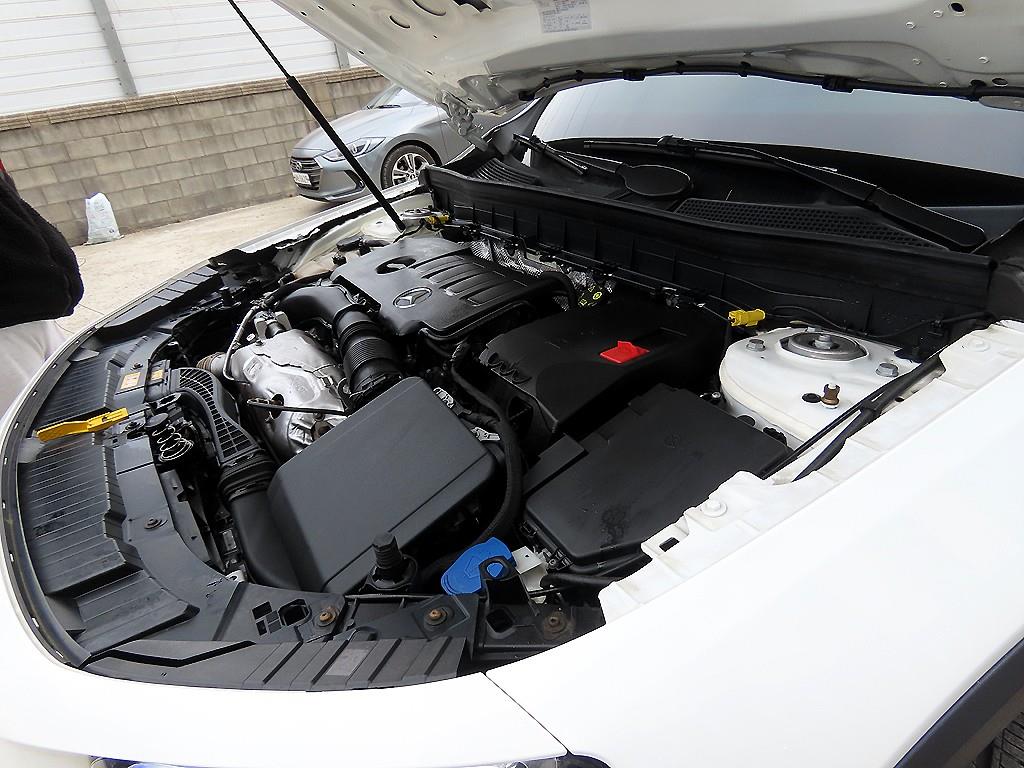 Mercedes Benz GLB Class 2020 Blanco - Importación desde Corea - HF Imports Iquique - Foto 19