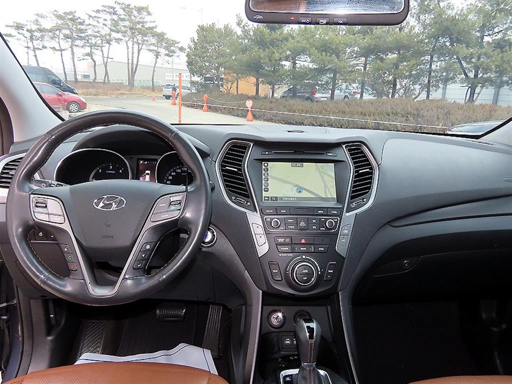 HYUNDAI Santa Fe - Vista 7