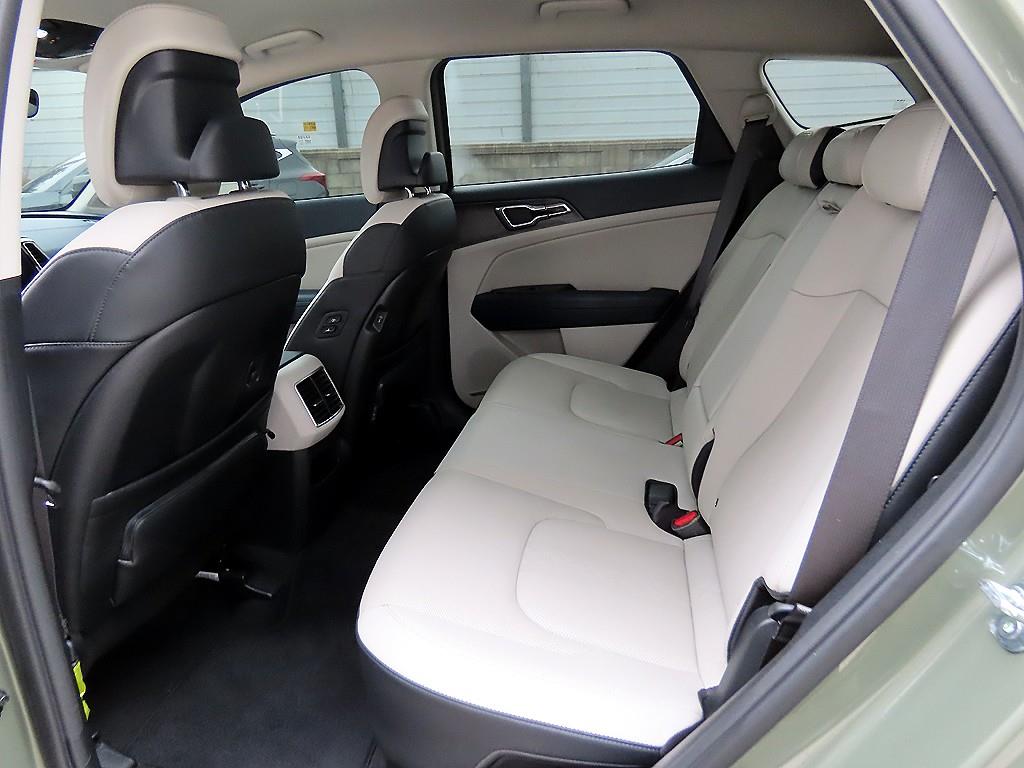 KIA Sportage - Vista 6