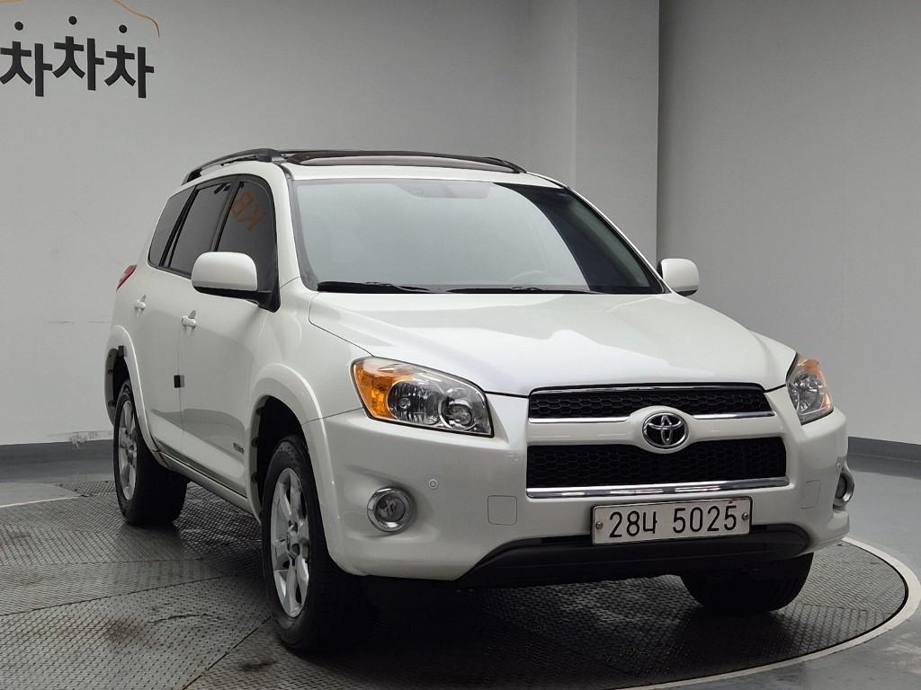 Toyota RAV4 - Vista 4
