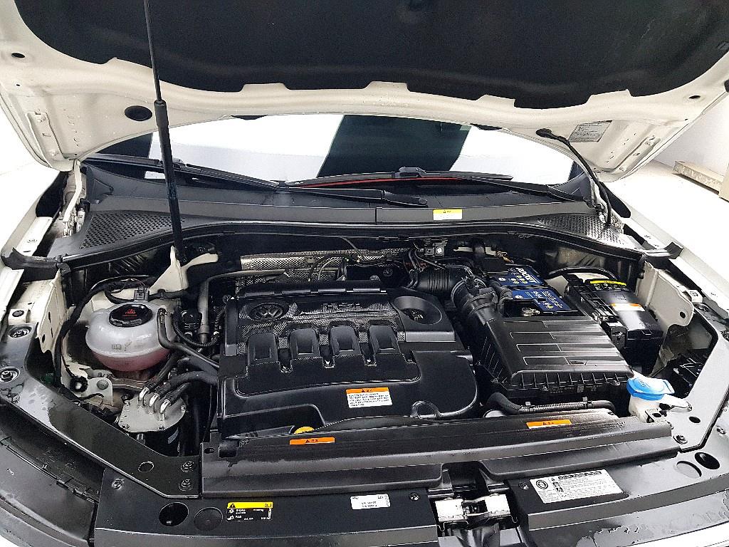 Volkswagen Tiguan - Vista 6