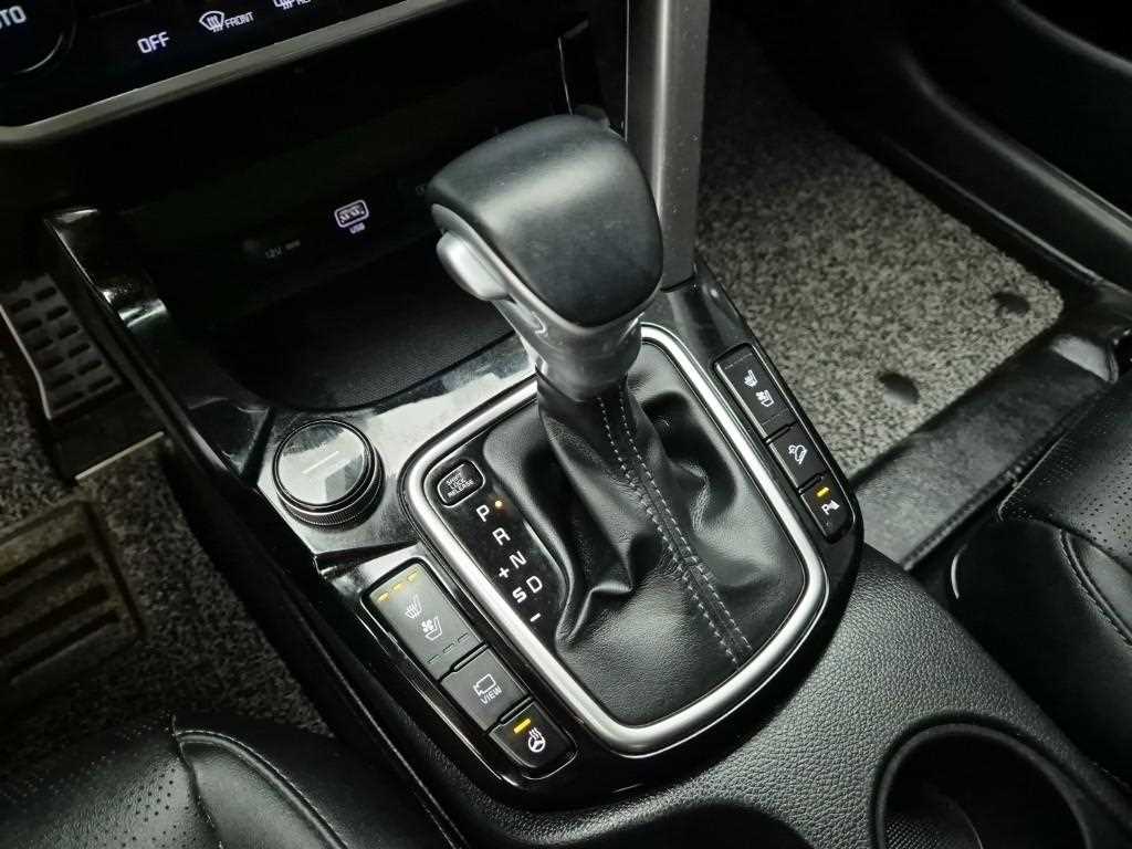 KIA Seltos - Vista 8