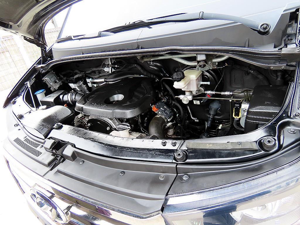 HYUNDAI Solati 2021 Negro - Importación desde Corea - HF Imports Iquique - Foto 19