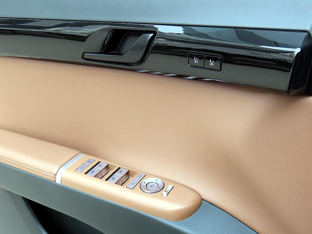 HYUNDAI Grandeur - Vista 11