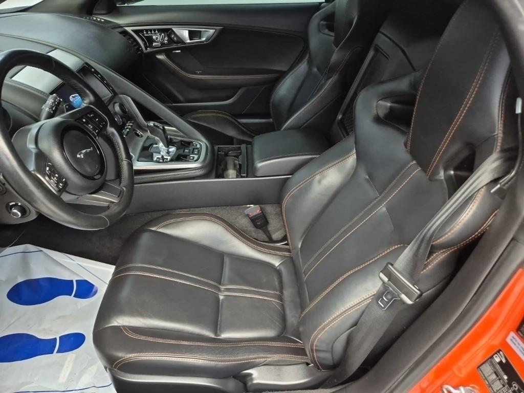 Jaguar F-TYPE - Vista 11
