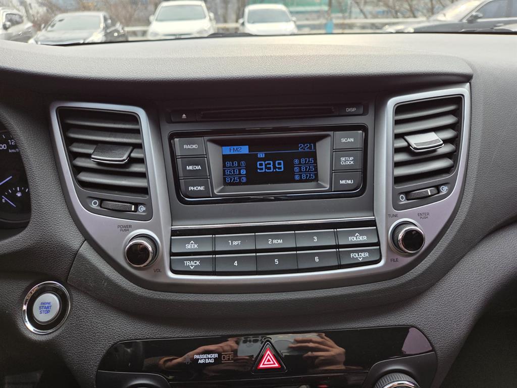 HYUNDAI Tucson - Vista 9