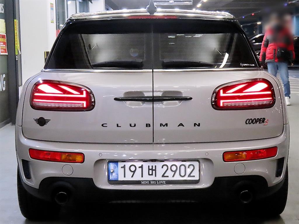 Mini Clubman - Vista 5