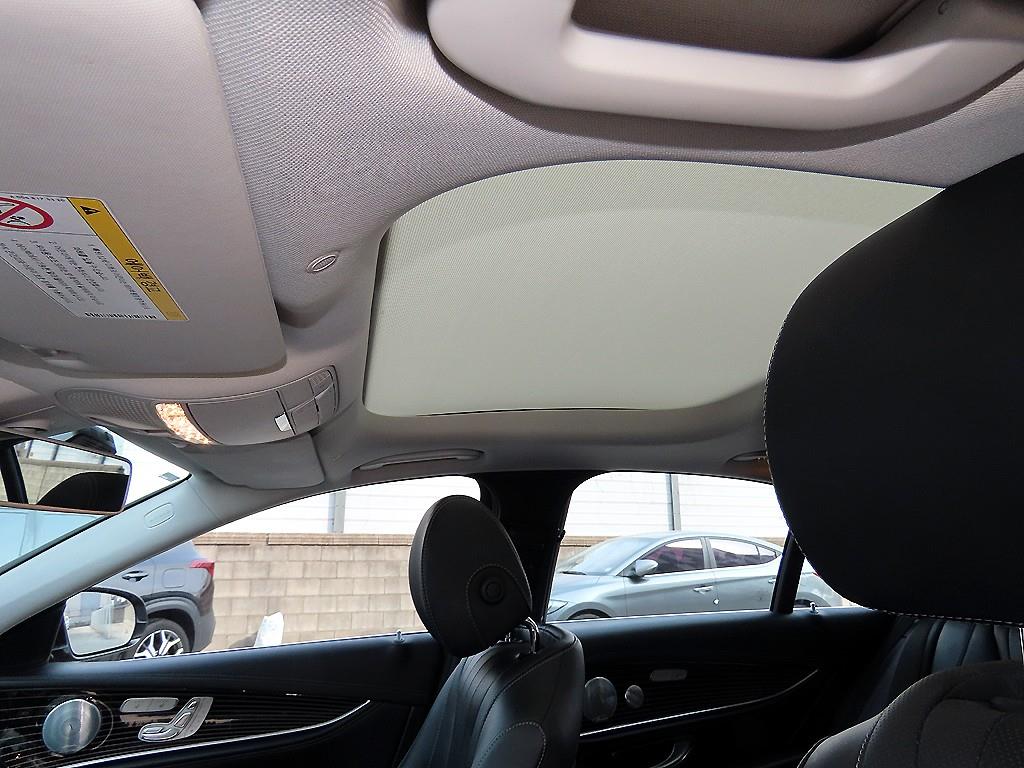 Mercedes Benz E class 2018 Gris - Importación desde Corea - HF Imports Iquique - Foto 16