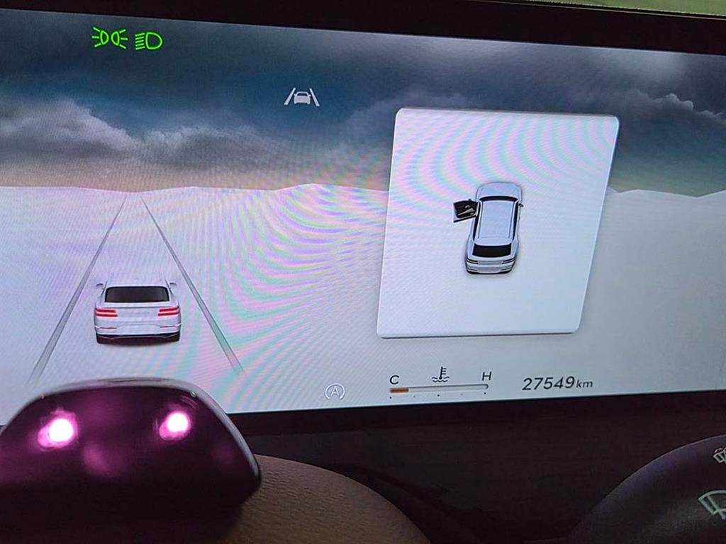 Genesis GV80 - Vista 9