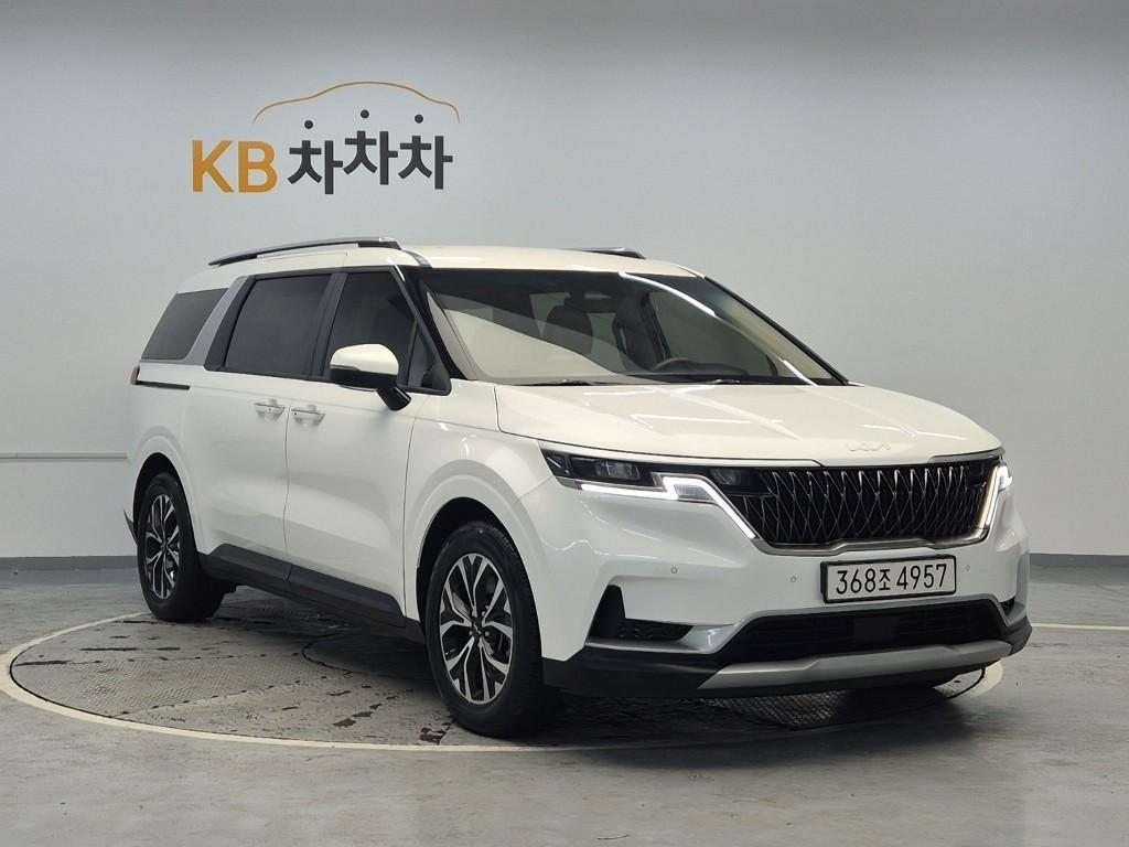 KIA Carnival - Vista 4