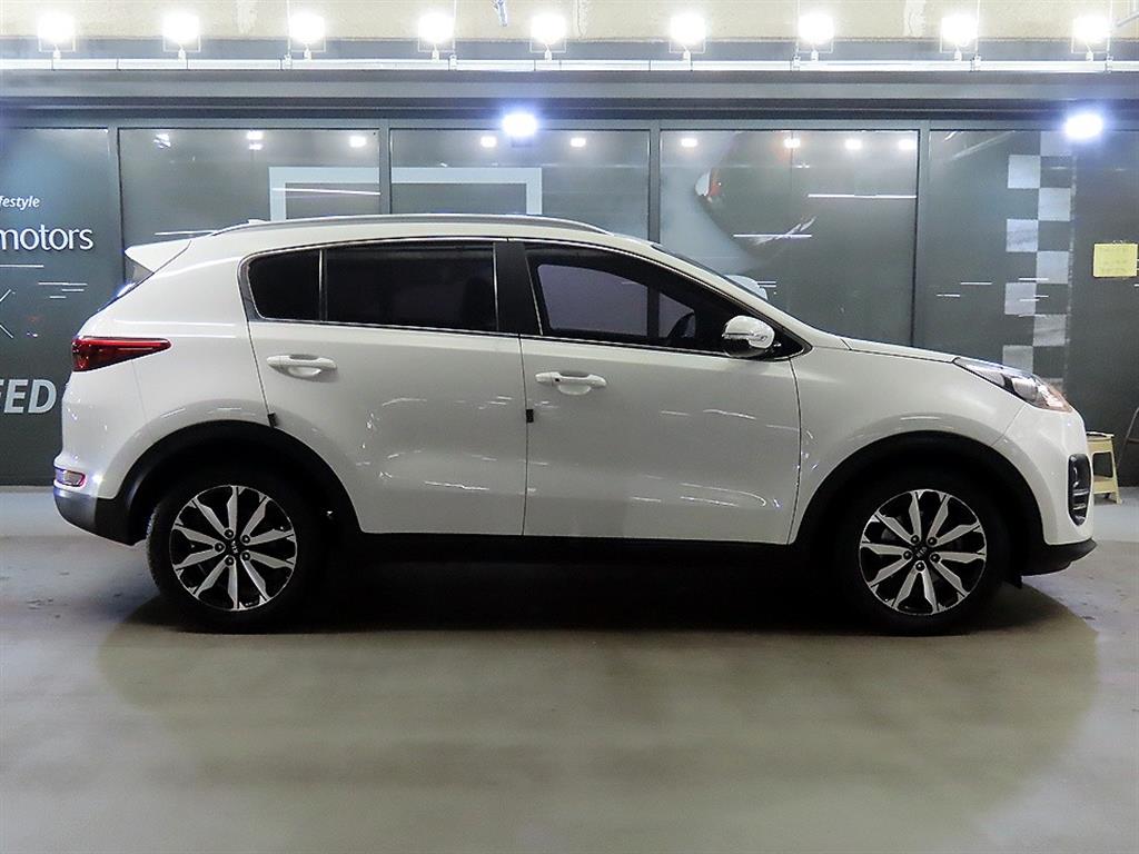 KIA Sportage - Vista 3