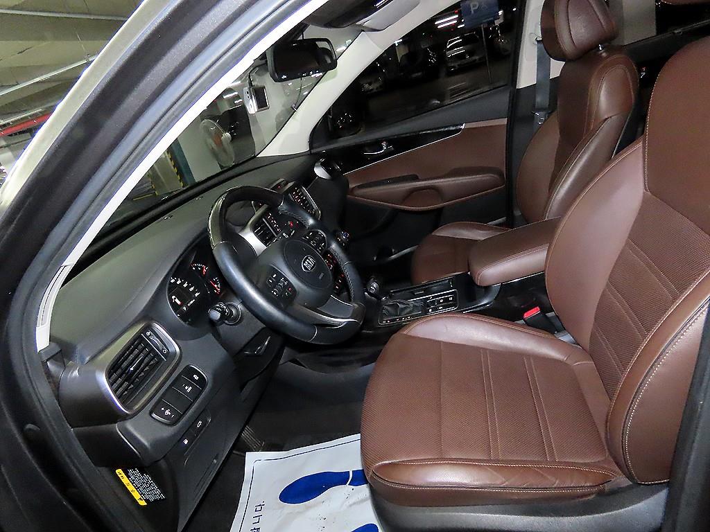 KIA Sorento - Vista 6