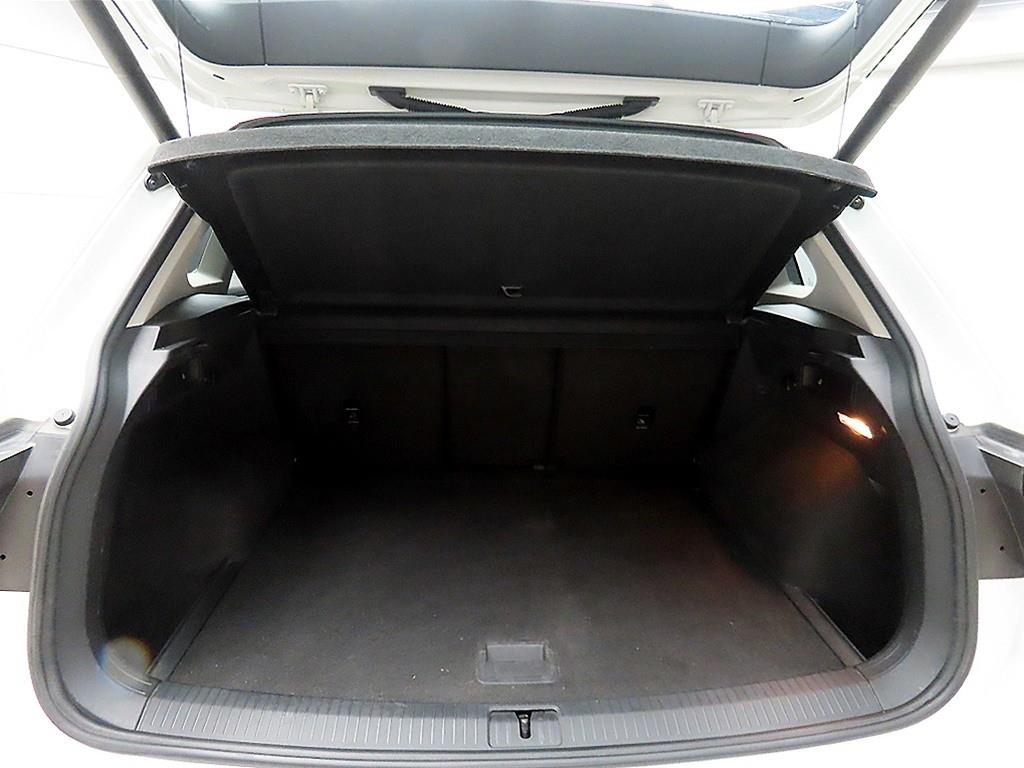Volkswagen Tiguan 2018 Blanco - Importación desde Corea - HF Imports Iquique - Foto 17