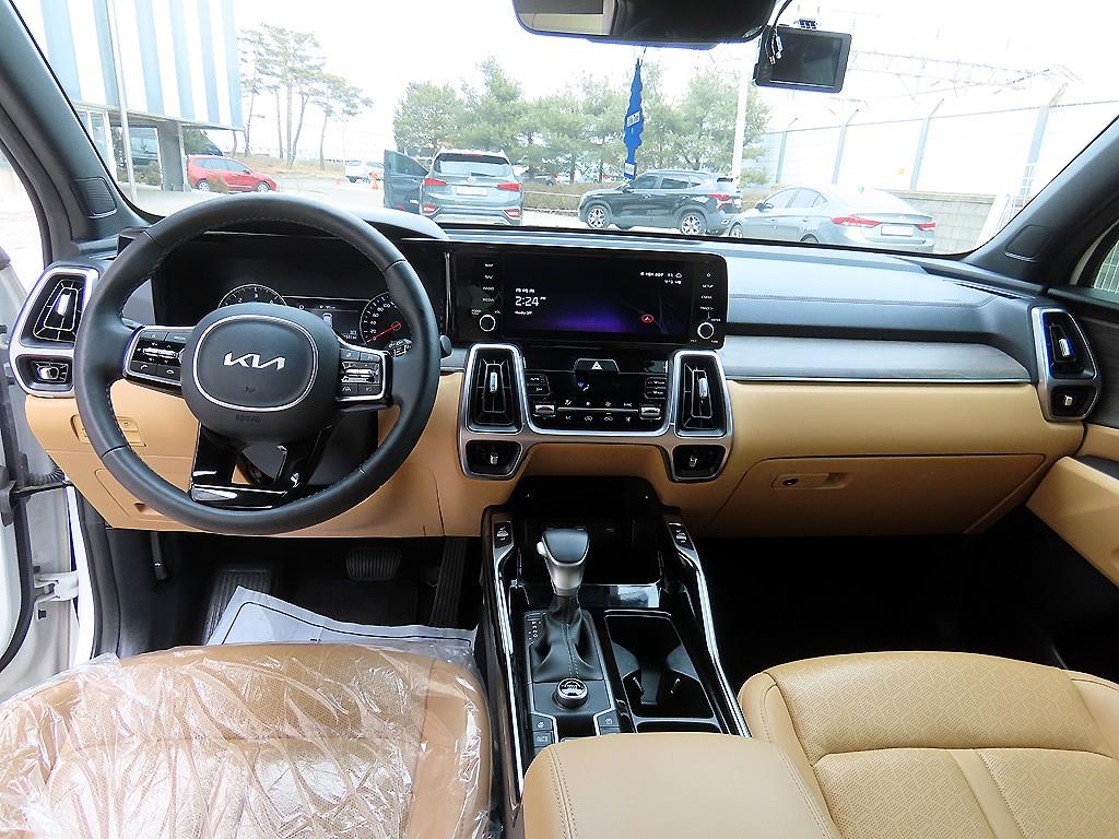 KIA Sorento - Vista 7