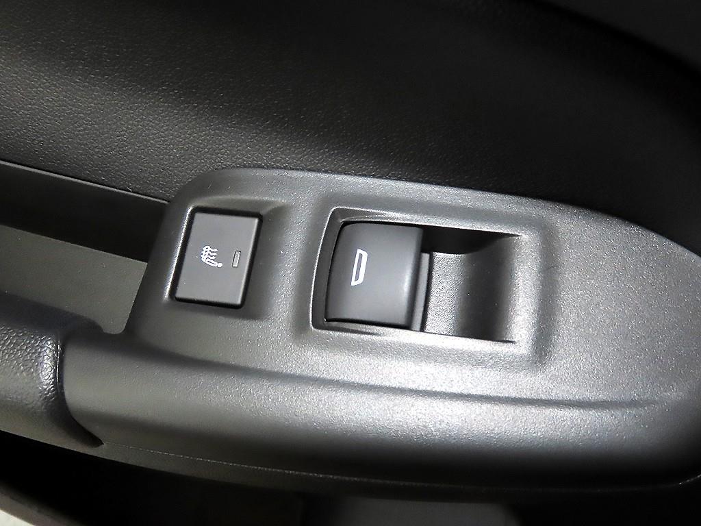 Chevrolet Trail Blazer 2025 Blanco - Importación desde Corea - HF Imports Iquique - Foto 13