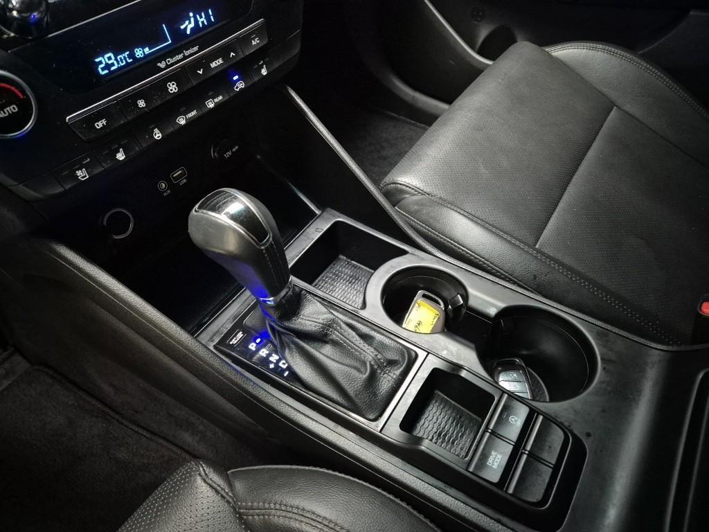 HYUNDAI Tucson - Vista 8