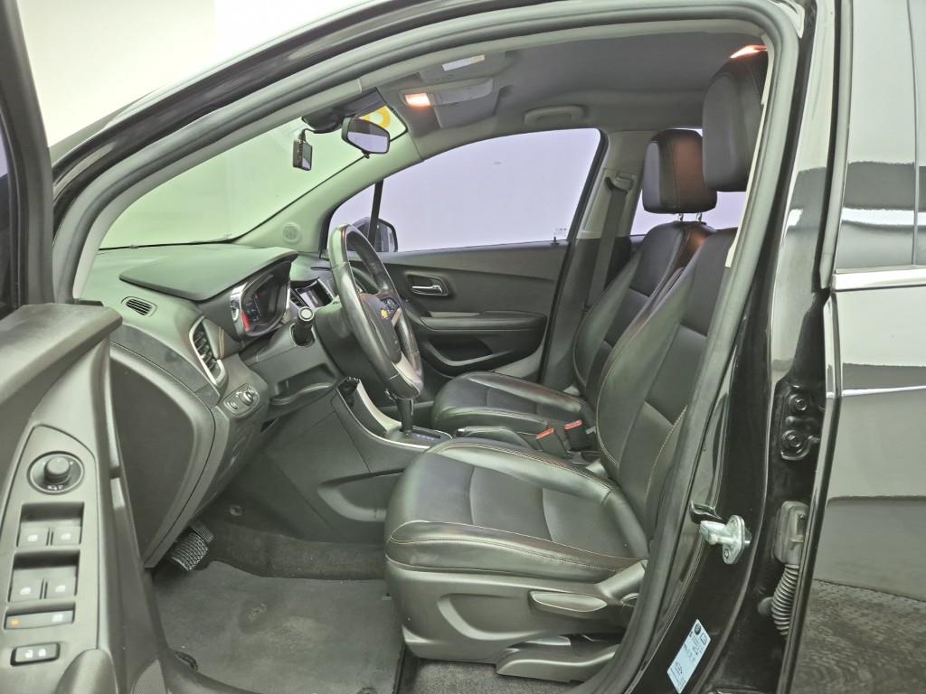 Chevrolet Trax - Vista 11