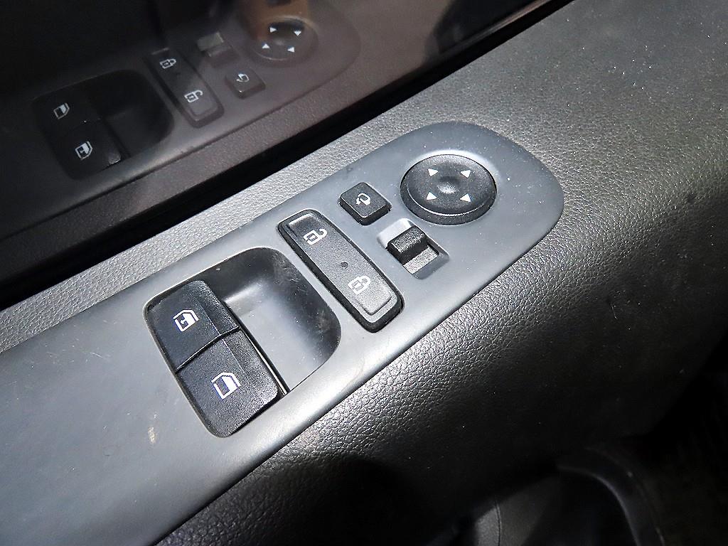 HYUNDAI Staria 2022 Gris - Importación desde Corea - HF Imports Iquique - Foto 14