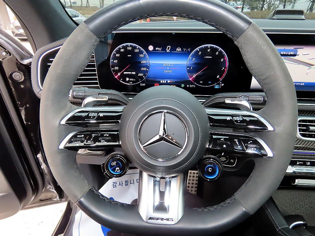 Mercedes Benz GLE Class - Vista 8