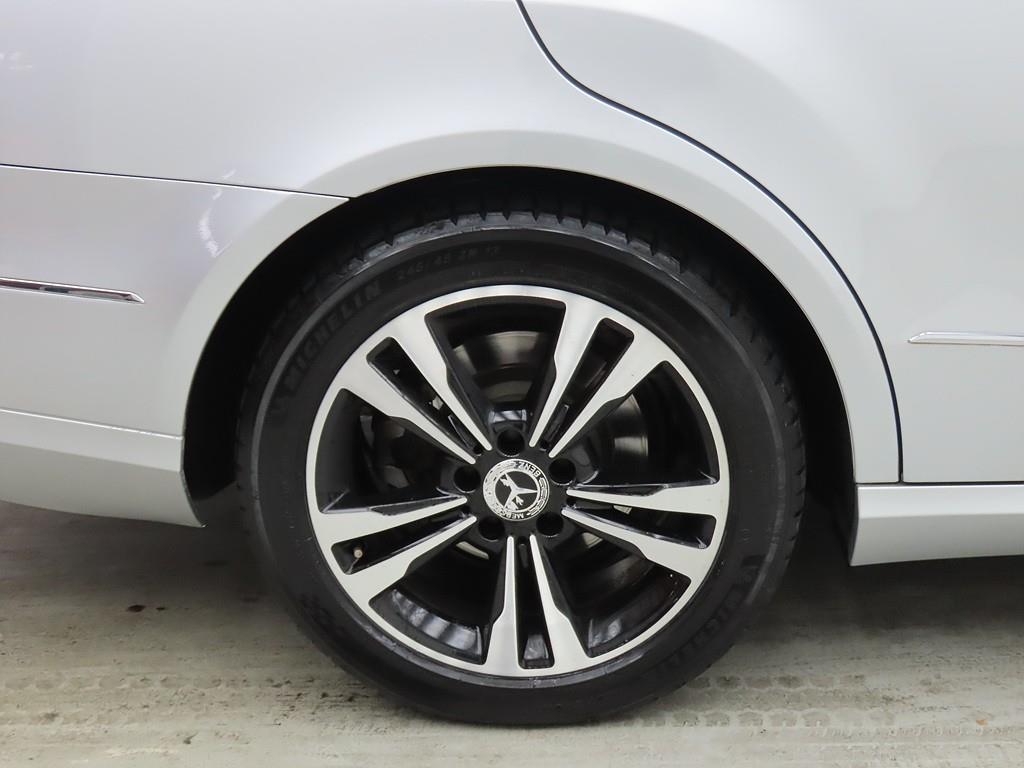 Mercedes Benz E class 2012 Plateado - Importación desde Corea - HF Imports Iquique - Foto 20