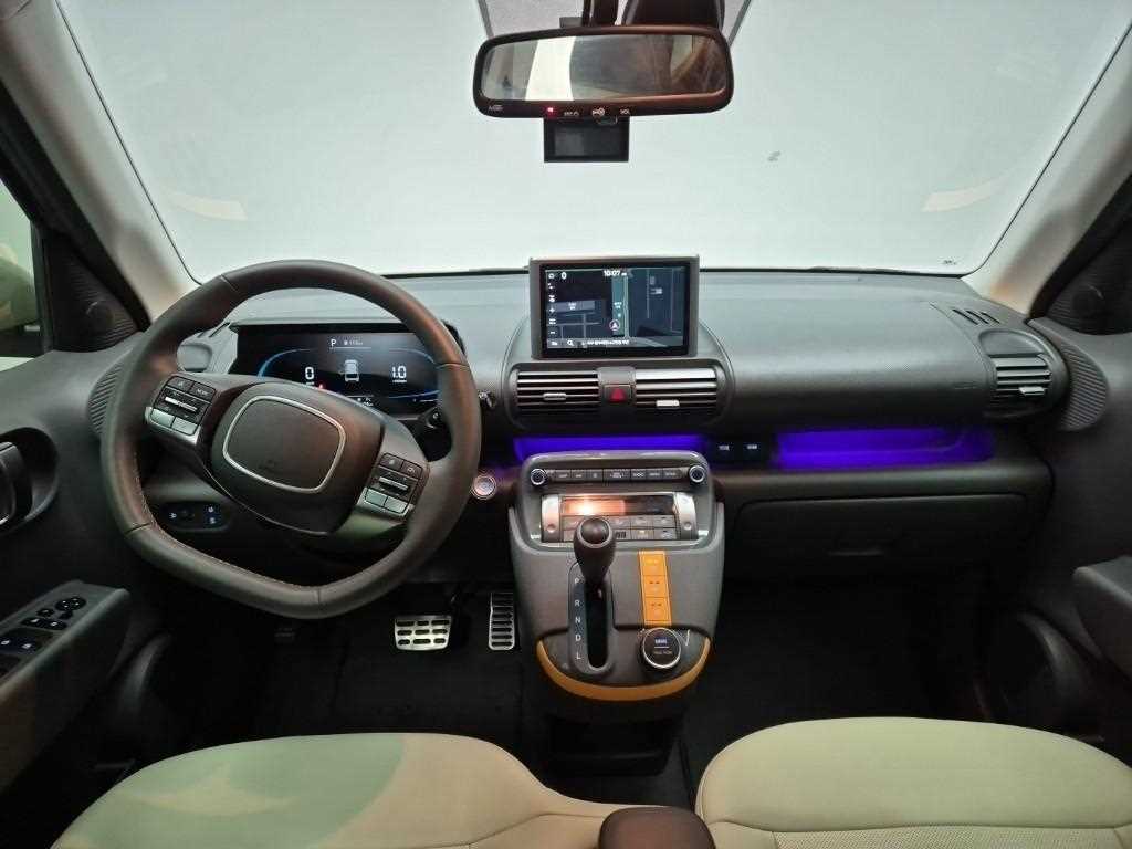 HYUNDAI Casper - Vista 7