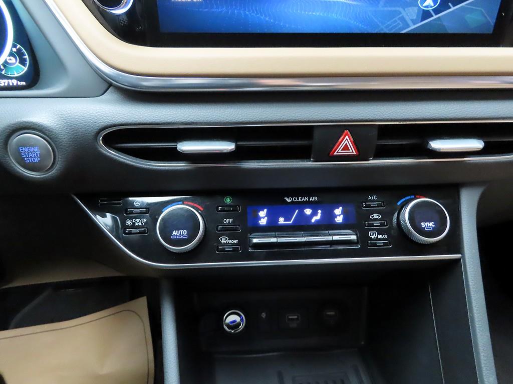 HYUNDAI Sonata - Vista 9