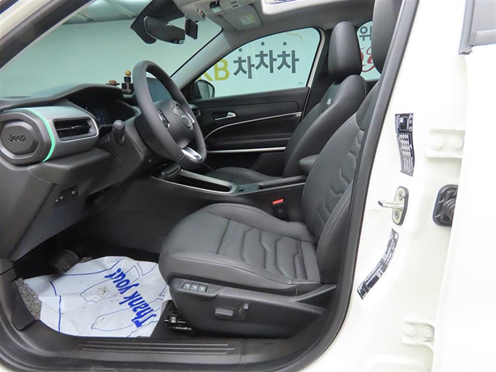 Jeep Avenger - Vista 5