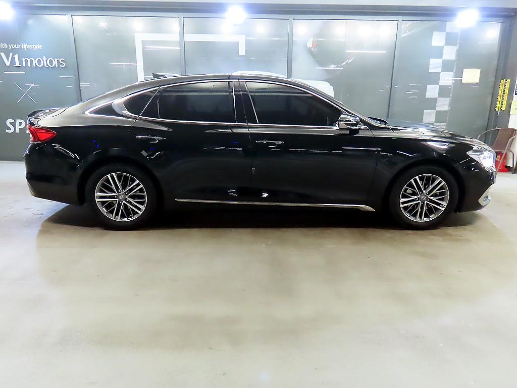 HYUNDAI Grandeur - Vista 3