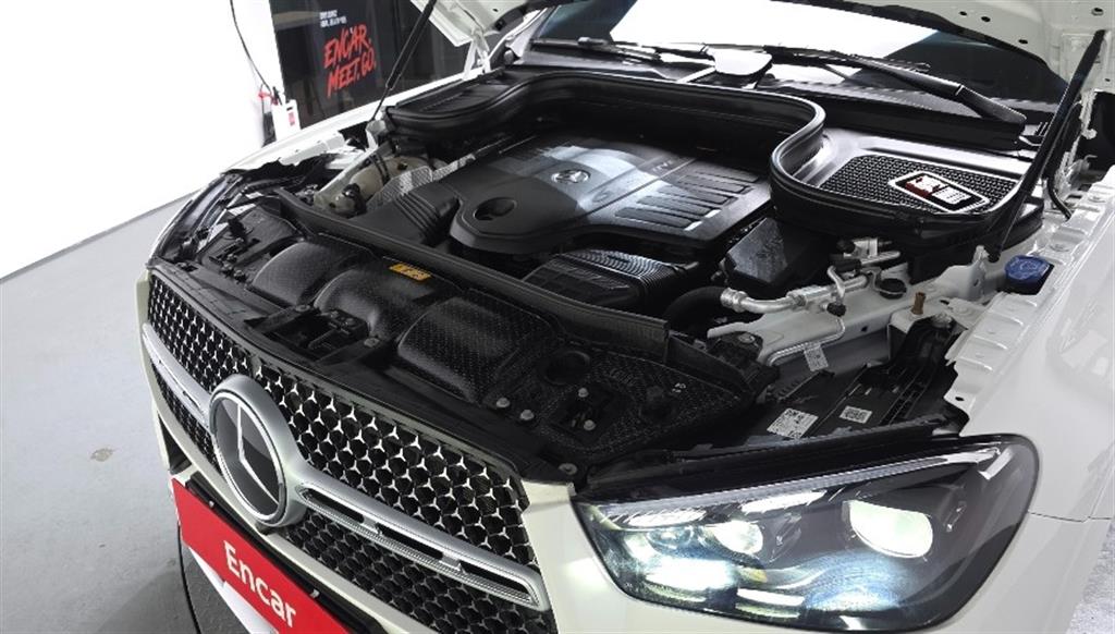 Mercedes Benz GLE Class - Vista 6