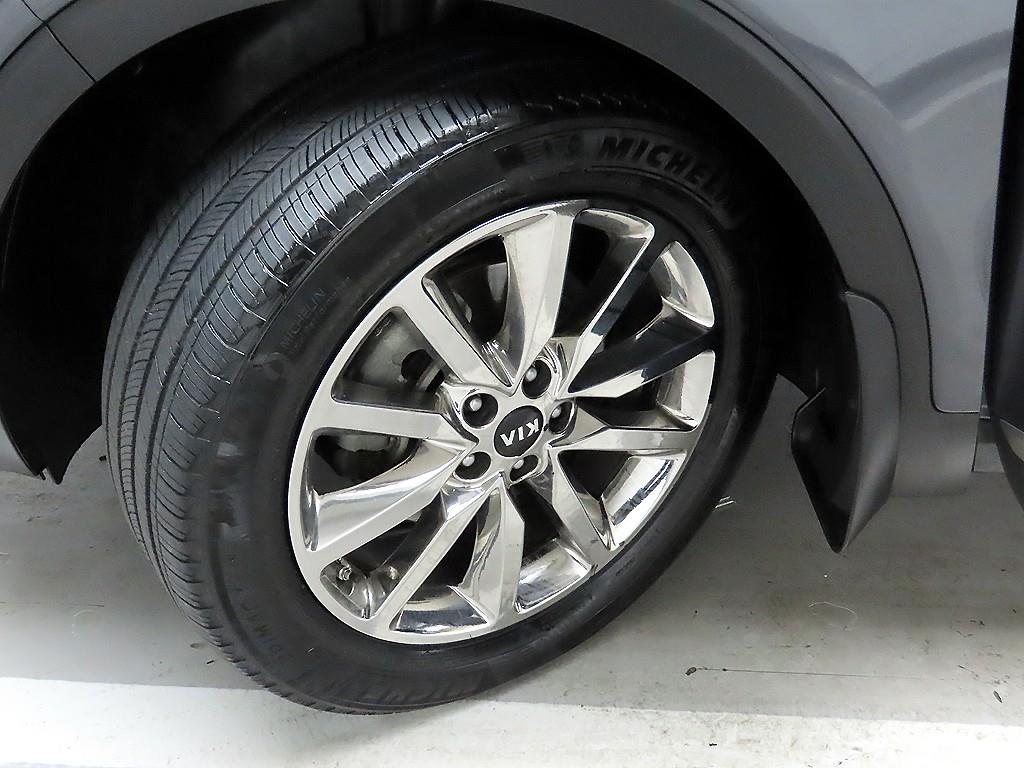 KIA Sorento 2016 Gris - Importación desde Corea - HF Imports Iquique - Foto 19