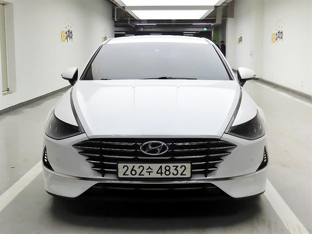 HYUNDAI Sonata 2020 Blanco - Importación desde Corea - HF Imports Iquique - Foto 1