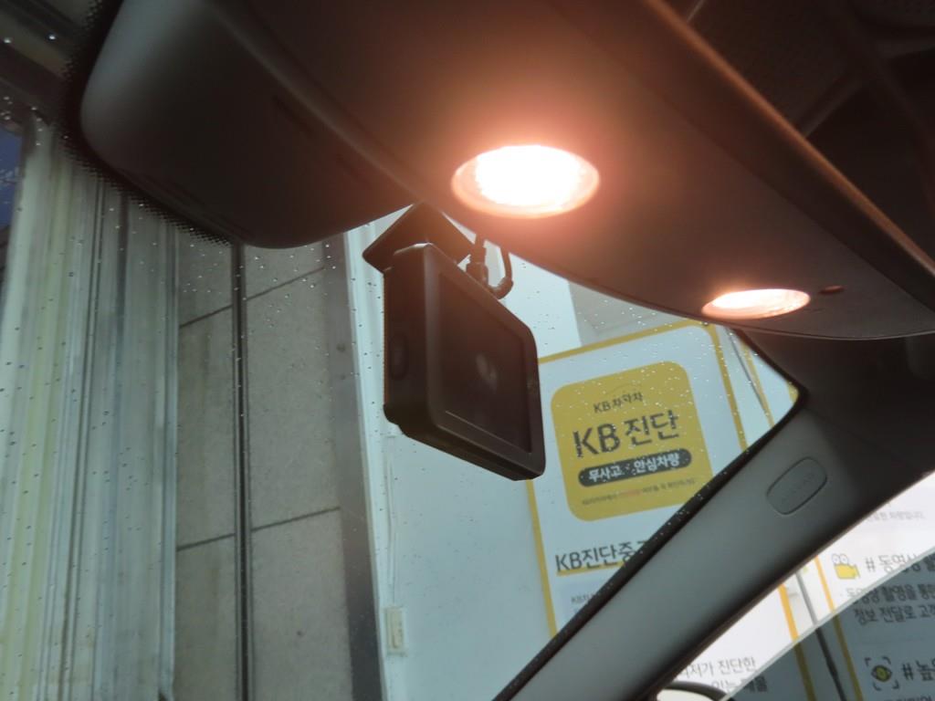 Mercedes Benz C Class - Vista 11