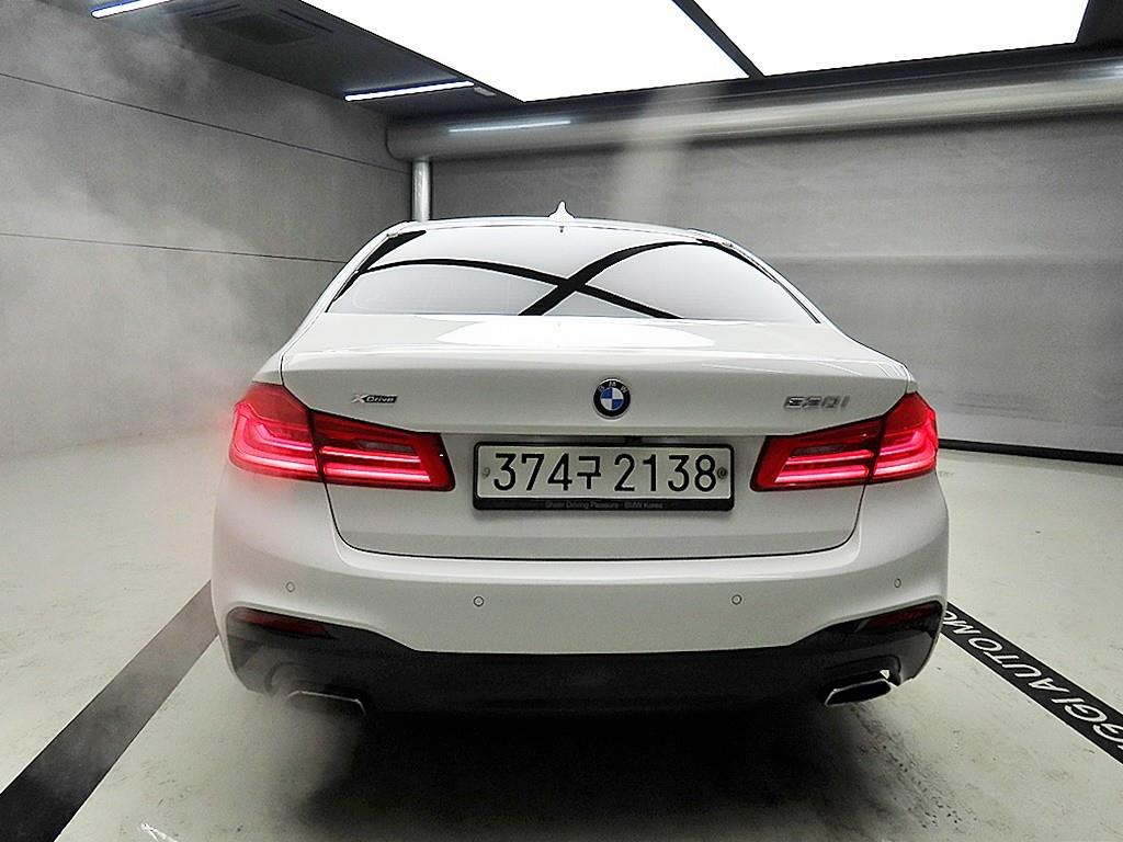 BMW 5 Series - Vista 3