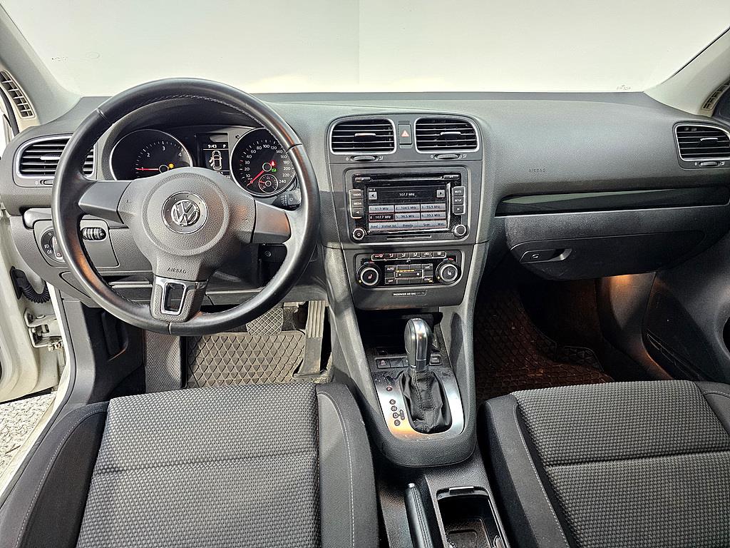 Volkswagen Golf - Vista 5