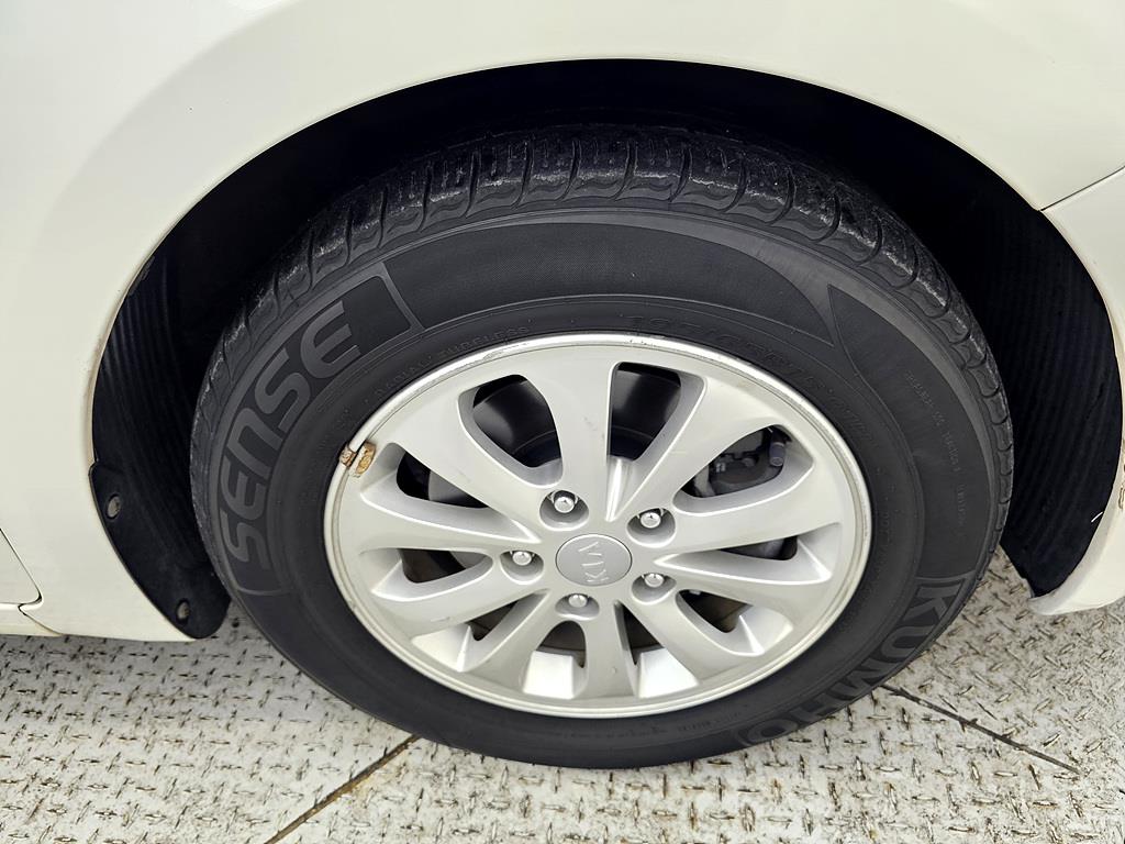 KIA K3 2015 Blanco - Importación desde Corea - HF Imports Iquique - Foto 20