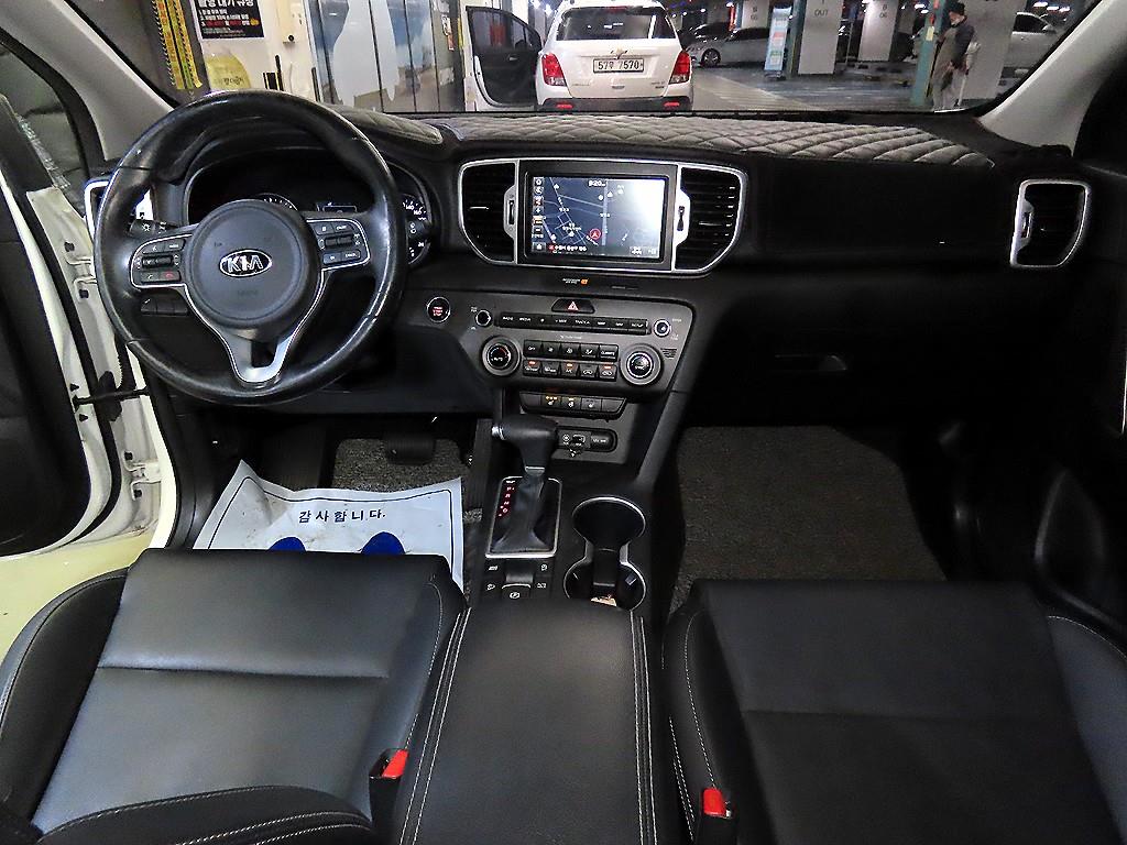 KIA Sportage - Vista 10