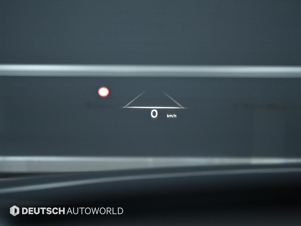 Genesis G90 - Vista 12